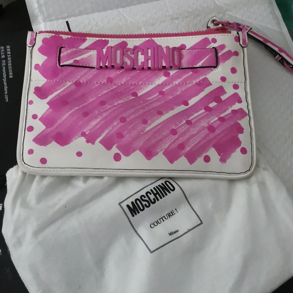 moschino pink barbie clutch rare cute leather